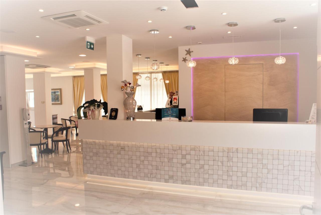 Hotel Caesar Paladium Rimini Zewnętrze zdjęcie