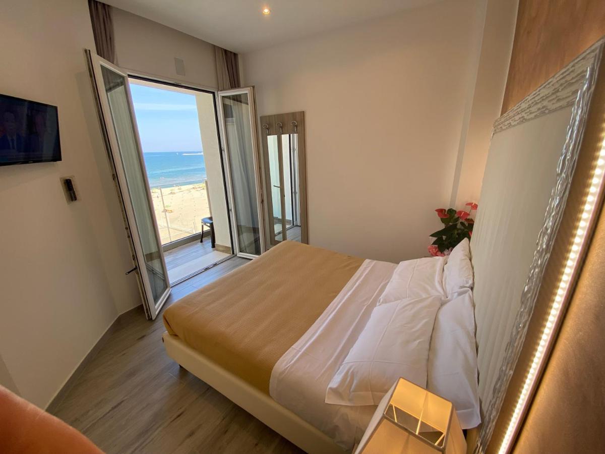 Hotel Caesar Paladium Rimini Zewnętrze zdjęcie