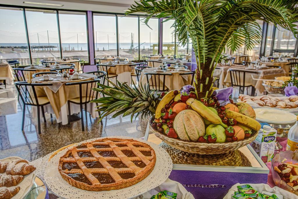 Hotel Caesar Paladium Rimini Zewnętrze zdjęcie