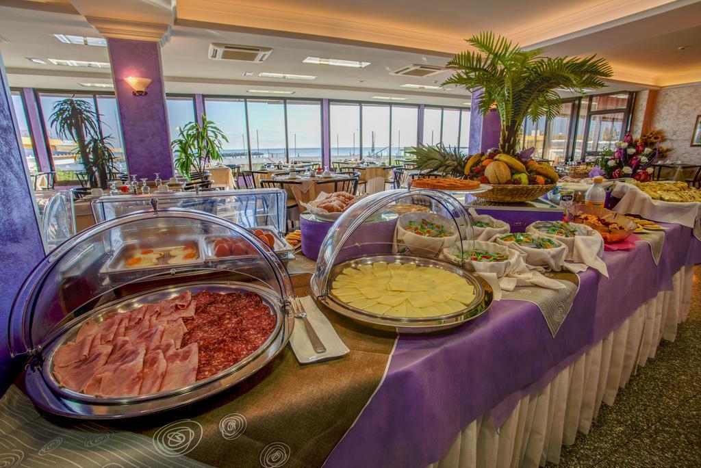 Hotel Caesar Paladium Rimini Zewnętrze zdjęcie