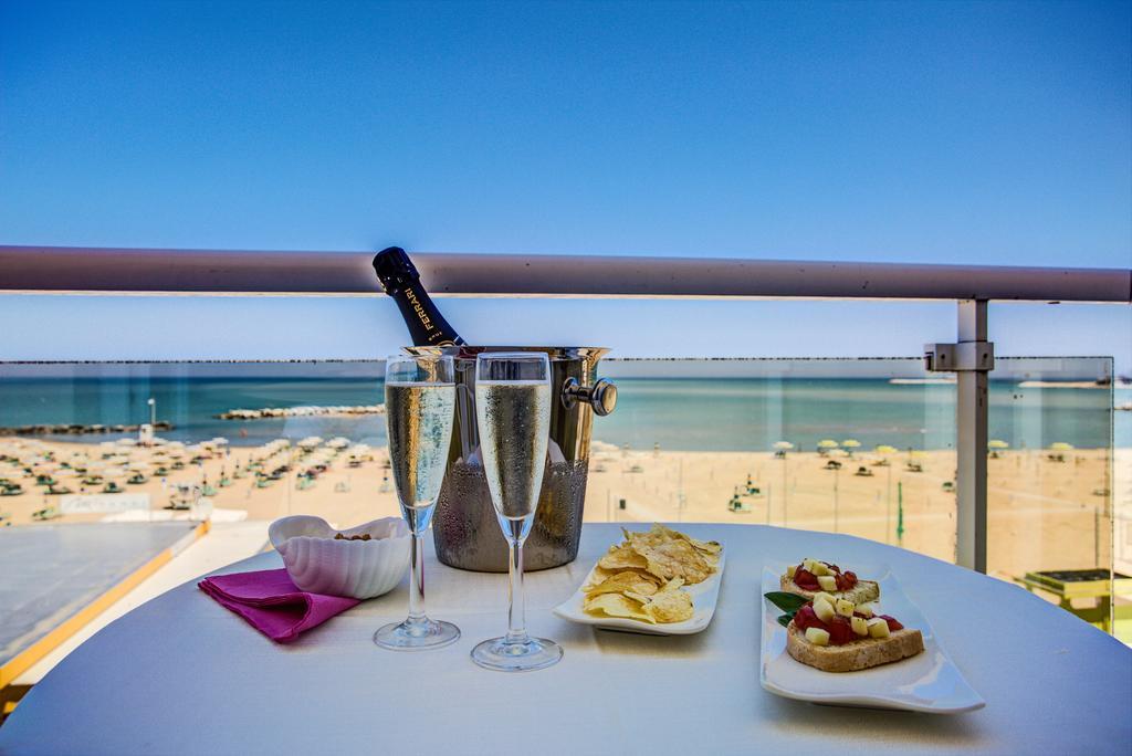 Hotel Caesar Paladium Rimini Pokój zdjęcie
