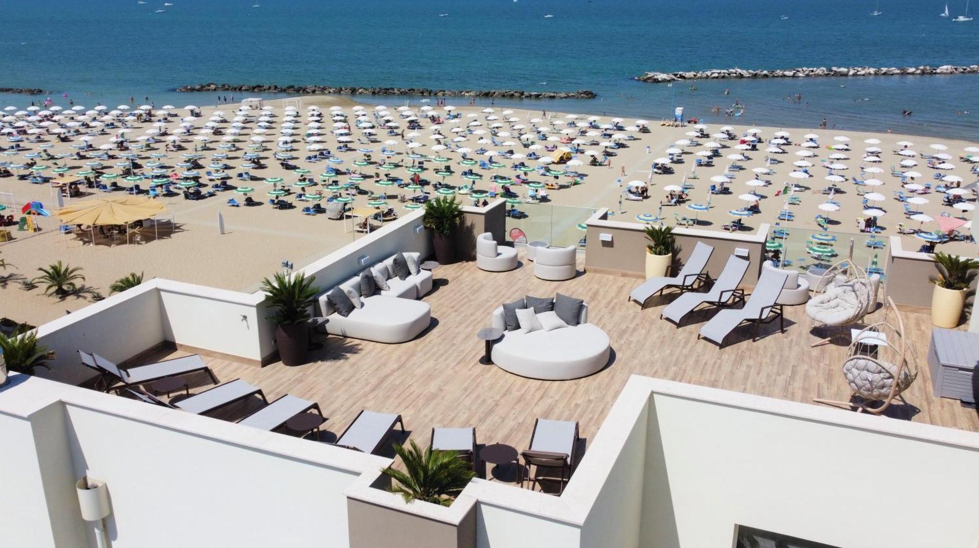 Hotel Caesar Paladium Rimini Zewnętrze zdjęcie