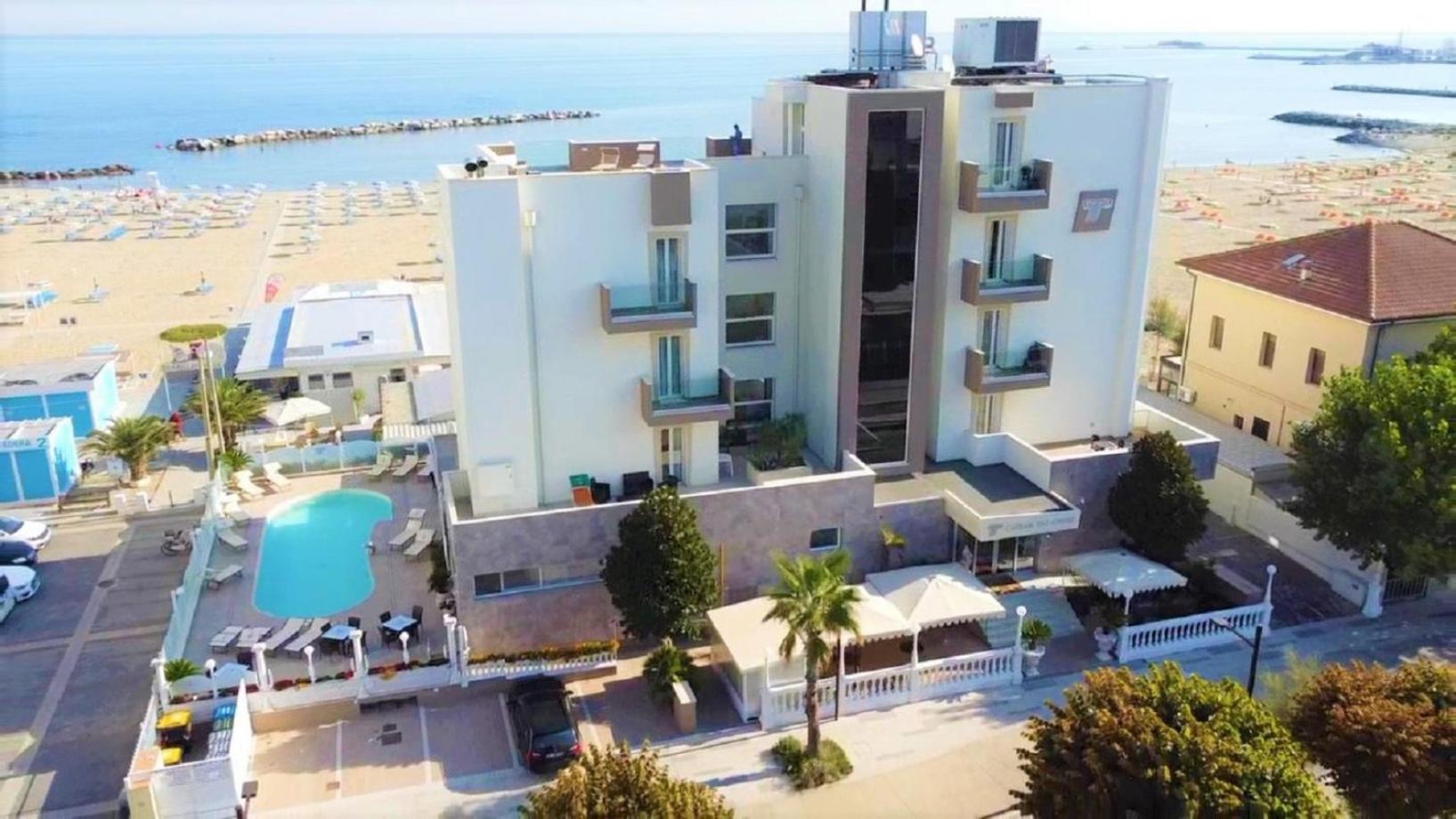 Hotel Caesar Paladium Rimini Zewnętrze zdjęcie