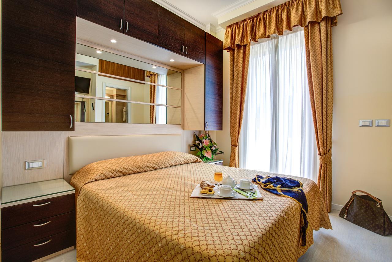 Hotel Caesar Paladium Rimini Zewnętrze zdjęcie